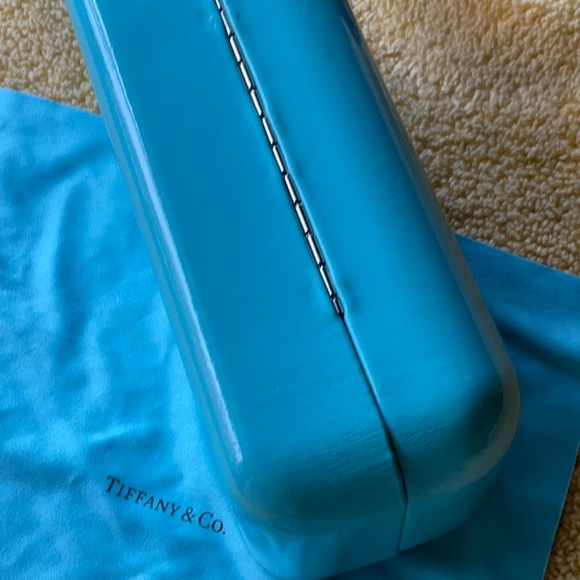 ? TIFFANY & CO. SUNGLASS CASE & POUCH & CLOTH ? main image 8
